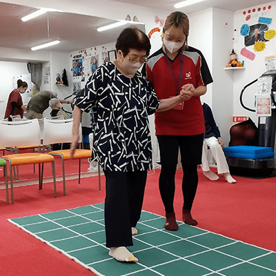 スクエアステップ